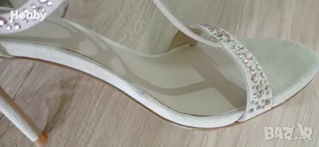 Обувки на ток Aldo, снимка 7 - Дамски обувки на ток - 50434199