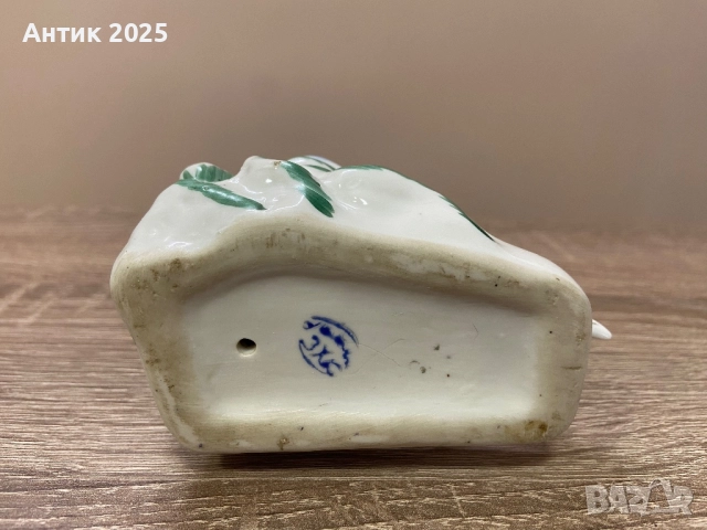 Порцеланова статуетка „Кънкьорка“, снимка 6 - Антикварни и старинни предмети - 52409299