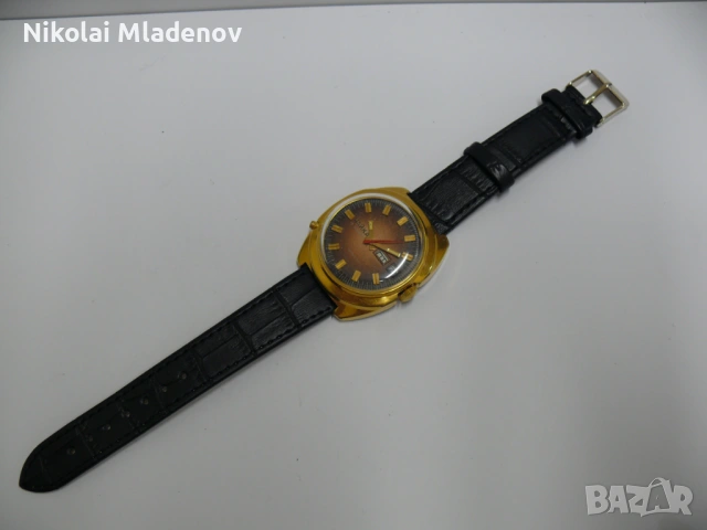 Съветски Позлатен ЧАЙКА/CHAIKA Мъжки ръчен часовник, работещ! С ден/дата, снимка 5 - Мъжки - 53178876