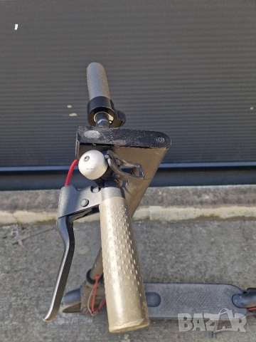 Електрическа тротинетка Xiomi, снимка 12 - Велосипеди - 52576083