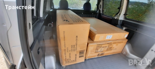 Транспортни услуги с пикап в града и околните населени места.