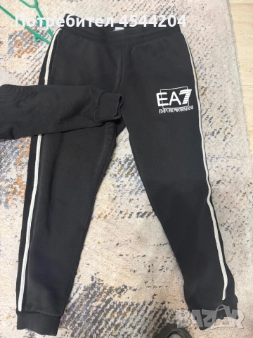 Emporio Armani, снимка 2 - Спортни дрехи, екипи - 52877643