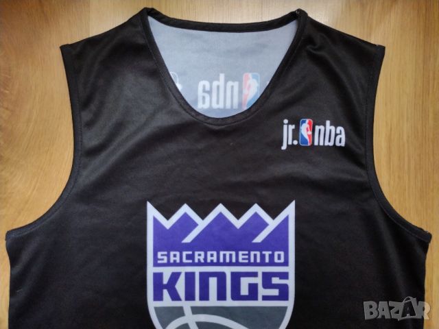 Sacramento Kings / Jr. NBA - баскетболен потник, снимка 4 - Спортни дрехи, екипи - 45964381