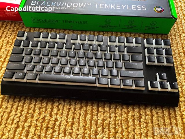 Razer Blackwidow V3 + HyperX Keycaps + O-Rings , снимка 4 - Клавиатури и мишки - 45228424