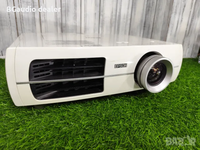 Epson прожектор (за части), снимка 2 - Плейъри, домашно кино, прожектори - 50392571