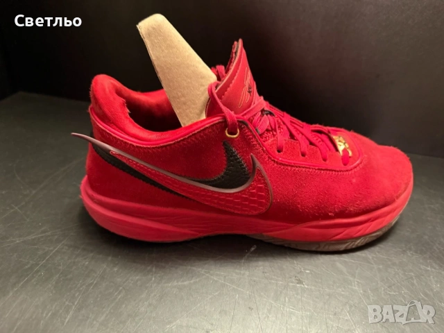 Маратонки Nike Lebron 20 XX Liverpool F.C James Размер 44, снимка 7 - Маратонки - 53102990
