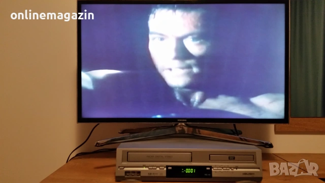 Видеокасета " ДВОЕН УДАР " VHS, снимка 8 - Други жанрове - 54072149