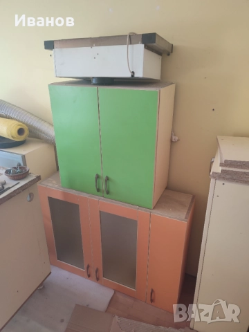 Шкафове 5 броя 