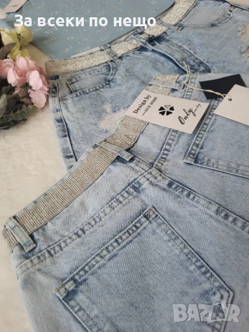 Дамски Къси Дънкови Панталони С Камъни И Накъсан Ефект🔝Дамски Къси Дънки С Накъсан Ефект Код BS-37, снимка 6 - Къси панталони и бермуди - 51242612