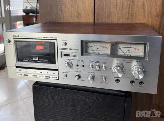 Триглав дек AKAI GXC-750D