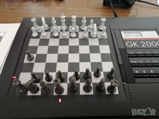 Шахматен компютър Saltec Kasparov GK2000, снимка 4 - Игри и пъзели - 51103510