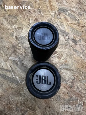 JBL Flip 3 Налични две колони със забележки, снимка 4 - Bluetooth тонколони - 48114326