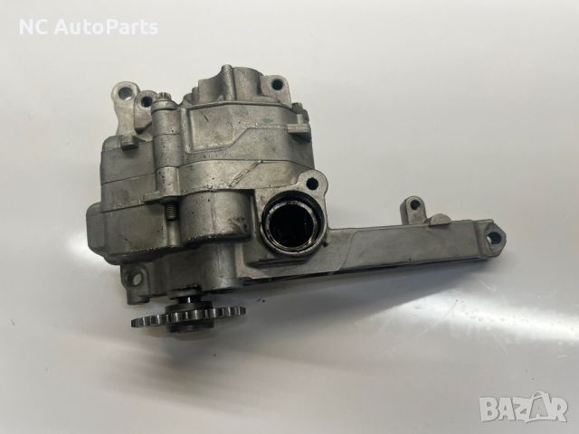 Маслена помпа за Mercedes ML W164 Крайслер 300С 3.0 Дизел EXL ОМ642.982 A6421810647 6421810901 2009, снимка 2 - Части - 45962034