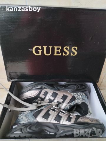 Guess BELLUNO II - страхотни мъжки кецове КАТО НОВИ 44, снимка 3 - Маратонки - 45966474