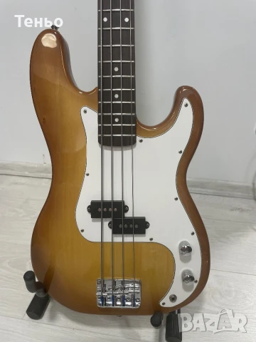 Бас китара, снимка 2 - Китари - 50924239