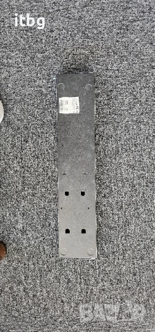 Продавам рутер Mikrotik RB2011 RM, снимка 2 - Рутери - 50752622