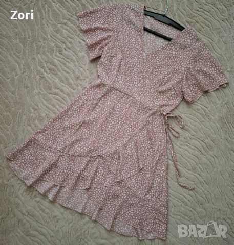 РАЗКОШНА рокличка тип "прегърни ме" в бежово-розов принт мозайка , снимка 1 - Рокли - 46229090