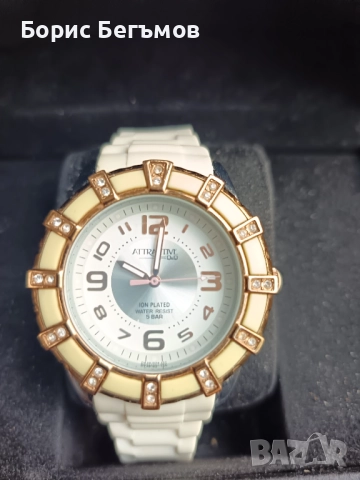 Дамски часовник Q&Q Atractive DA39J524, снимка 2 - Дамски - 52047847