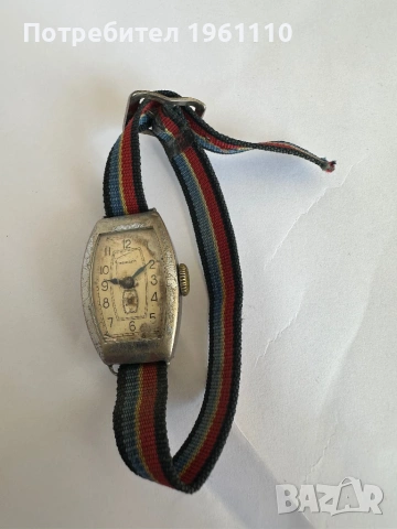 Часовник "ЗВЕЗДА" съветски дамски механичен работещ. СССР, снимка 2 - Антикварни и старинни предмети - 53760070