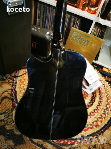 TAKAMINE, снимка 9 - Китари - 54054634
