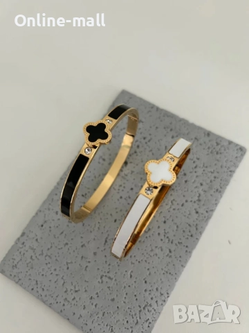 Луксозна дамска гривна с детелини в стил Van Cleef – черна или бяла, снимка 2 - Гривни - 52425112