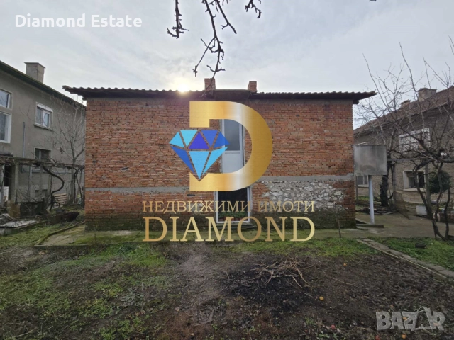 Двуетажна самостоятелна къща в Димитровград кв. Славянски, снимка 2 - Къщи - 48587247