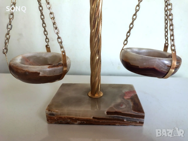 Страхотна Винтидж Везна, снимка 4 - Антикварни и старинни предмети - 53731876