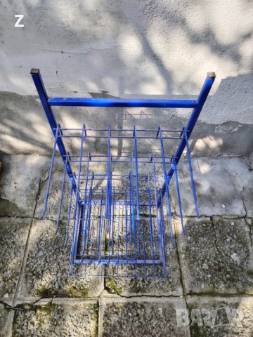 Стелаж с кошници от метал, снимка 2 - Стелажи и щандове - 53667982