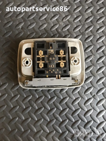 Плафон Задна вътрешна светлина за KIA Opirus 3.5 (2006), снимка 2 - Части - 53274786