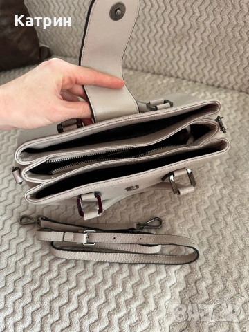 Дамска чанта - естествена кожа, снимка 4 - Чанти - 53579356