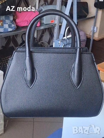 ЛУКСОЗНА ДАМСКА ЧАНТА, снимка 4 - Чанти - 53622548