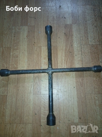 Оргинален руски кръстат ключ много здрав , снимка 10 - Аксесоари и консумативи - 53664560