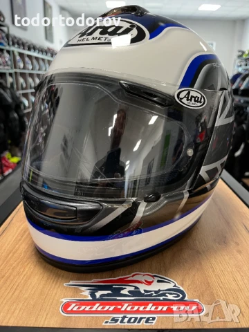 Висок клас мото каска ARAI CHASER , M 57-58 см. перфектно състояние, снимка 1