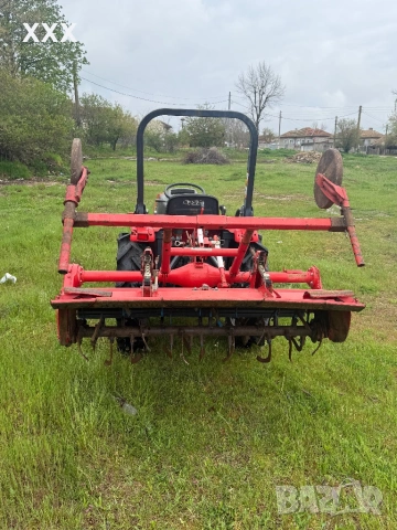 Продавам японски трактор Yanmar 24к.с. 4х4, снимка 4 - Селскостопанска техника - 54280043