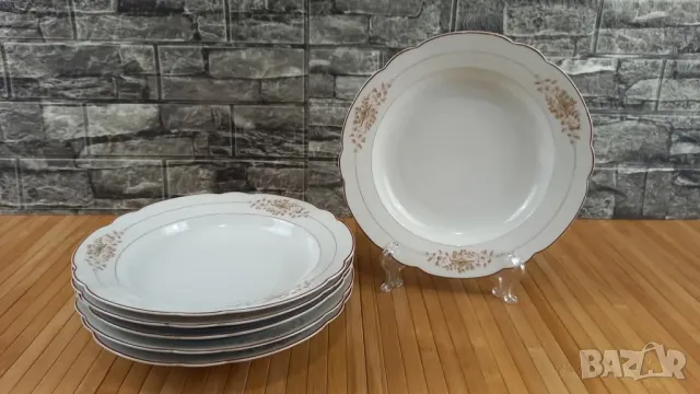 Стар порцеланов сервиз Hutschenreuther, снимка 7 - Сервизи - 50168443