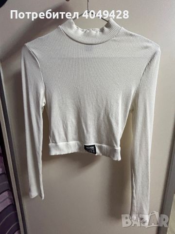 Бяла блуза, снимка 1 - Блузи с дълъг ръкав и пуловери - 45812962