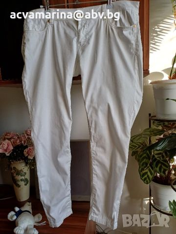 Бял слим панталон GUESS -размер ХЛ, снимка 1 - Дънки - 45917765