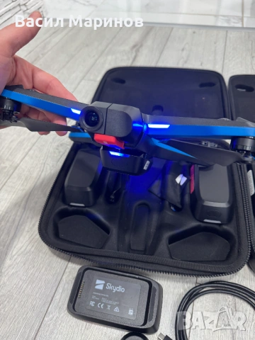 Продавам дрон Skydio 2 - 2 бр , 5 батерии, хъб , управление, beacon, снимка 5 - Дронове и аксесоари - 53760217