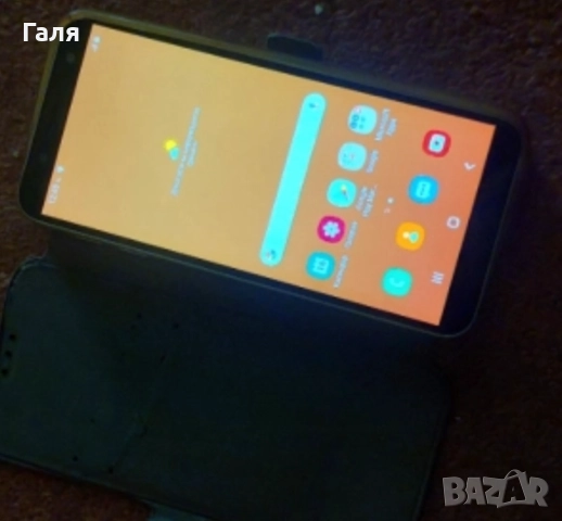 Смартфон Samsung j6 - 100лв.