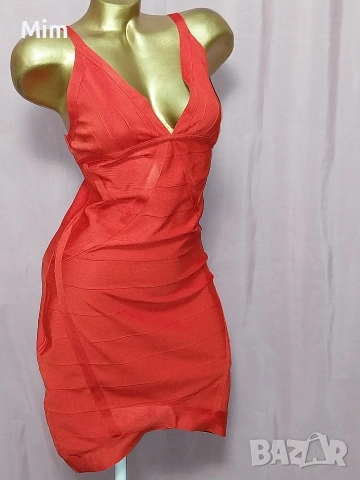  Резервирани VINCEOTTO XL Червена бандажна рокля, снимка 2 - Рокли - 53503165