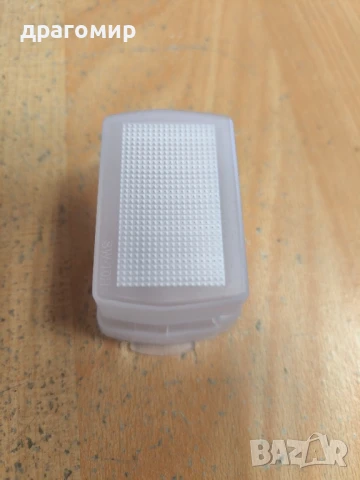 дифузер Nikon SW-10H за светкавици Nikon , снимка 4 - Светкавици, студийно осветление - 51325947