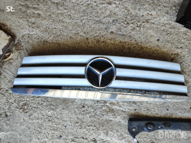 Маска за Мерцедес А класа