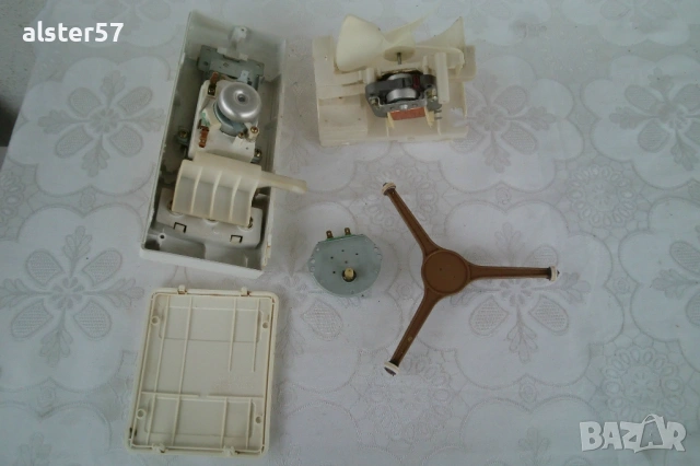 Микровълнова печка LG MS-197H на части, снимка 3 - Микровълнови - 53277130