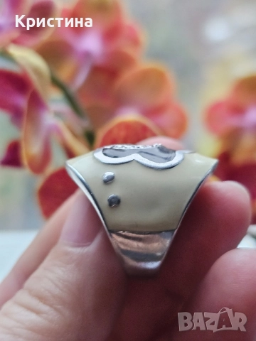 Красив сребърен пръстен е емайл, снимка 5 - Пръстени - 52332218