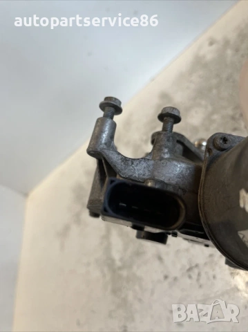 Мотор за чистачки Valeo за Mercedes Sprinter W906 2.2 CDI (2010) 404.956, снимка 2 - Части - 54206468