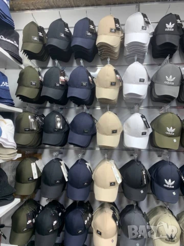 шапки с козирка nike prada celine ami miu miu ysl saint laurent dsquared2 louis vuitton , снимка 8 - Шапки - 50596211