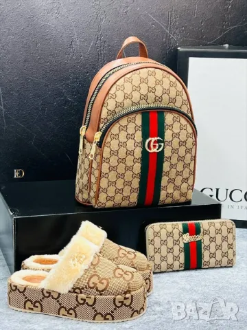 дамски комплект чанта/ раница и чехли gucci , снимка 1 - Чанти - 47327546