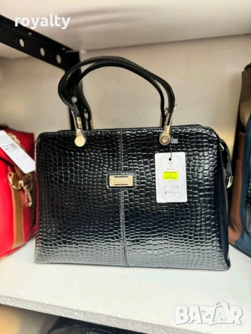 РАЗПРОДАЖБА Оригинална Дамска Чанта Различни Модели и Марки, снимка 3 - Чанти - 53031729