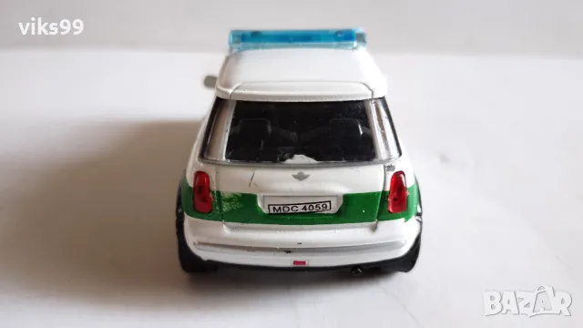 AmerCOM Germany Police BMW Mini Cooper - Мащаб 1:43, снимка 3 - Колекции - 49619251