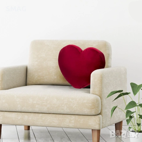 Декоративна възглавница сърце от кадифе – червена 45x38 см_1205418, снимка 2 - Декорация за дома - 53383068